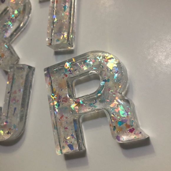 Aurora Rainbow Confetti Custom Letter Keychain - Picture 7 of 17